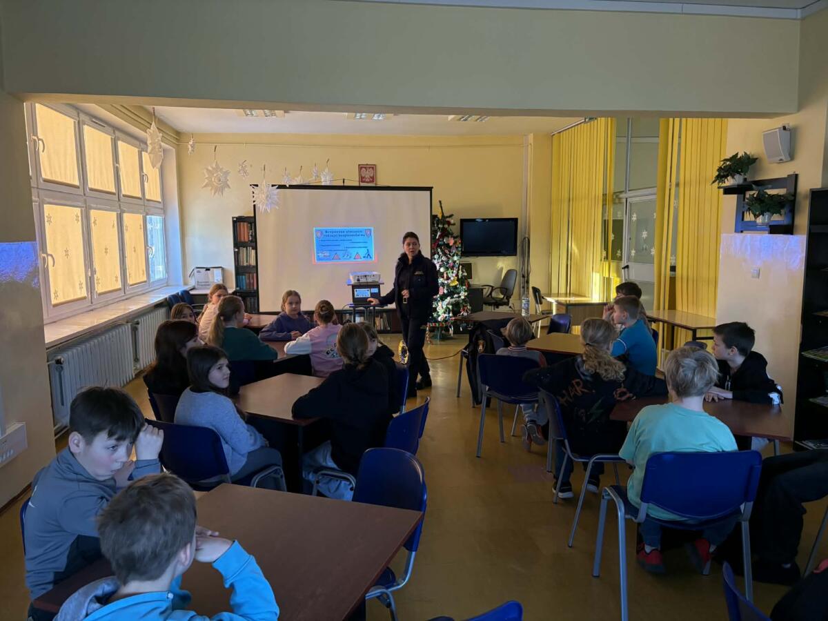 Spotkanie z pracownikiem Straży Miejskiej.